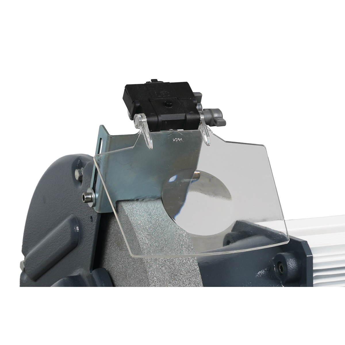 Doppelschleifmaschine OPTIgrind GU 30 Optimum - An jeder SchleifscheibeVerringert den FunkenflugAus bruchsicherem MaterialEng anliegend und leicht verstellbarVergrößerungsglas in der Schutzscheibe