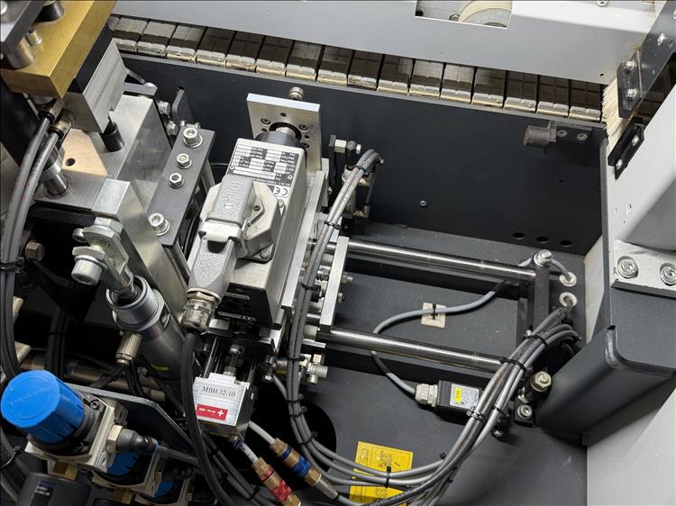 Kantenanleimmaschine HEBROCK  K36 Airtronic -gebraucht- Bild Nr. 16