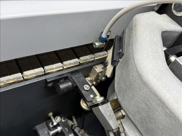 Kantenanleimmaschine HEBROCK  K36 Airtronic -gebraucht- Bild Nr. 24