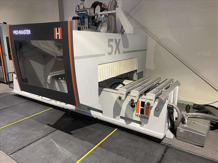 5-Achs Bearbeitungszentrum HOLZ-HER  ProMaster 7125  Bild Nr. 1