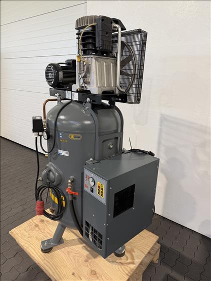 Kompressor SCHNEIDER UNM STS 660-10-270 XDK -gebraucht- Bild Nr. 1