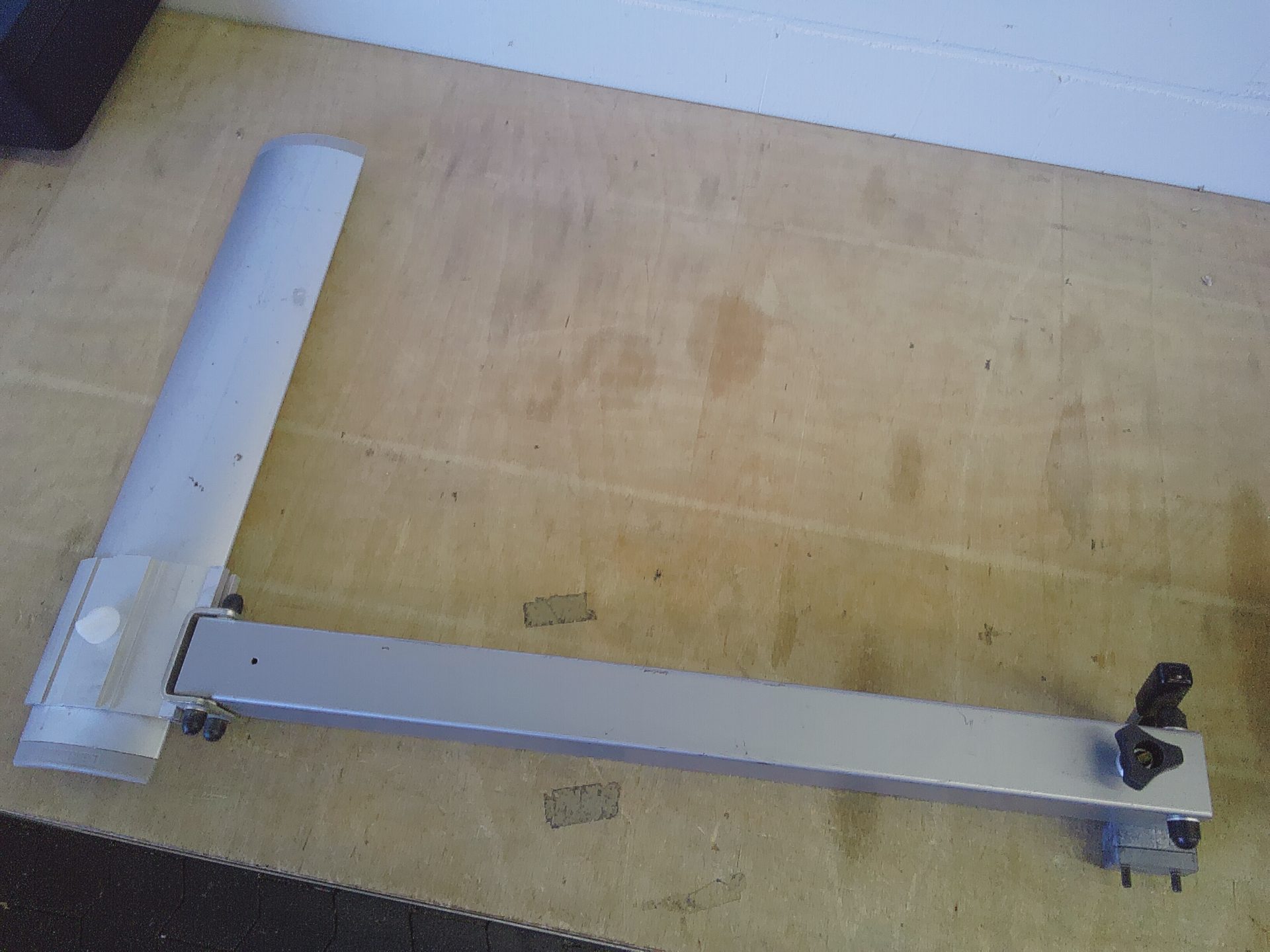 Werkzeuge -gebraucht-:  Hobelwellenabdeckung 410 mm