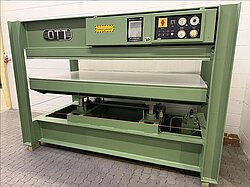 gebrauchte Furnierpresse OTT  JU 2513 -gebraucht-